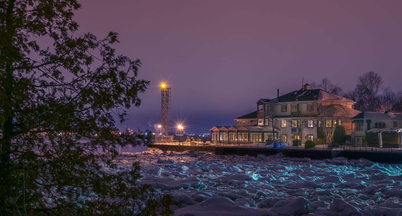 Goeliche Hotel Et Appartement Saint-Laurent-de-l'ile d'Orleans Exterior foto